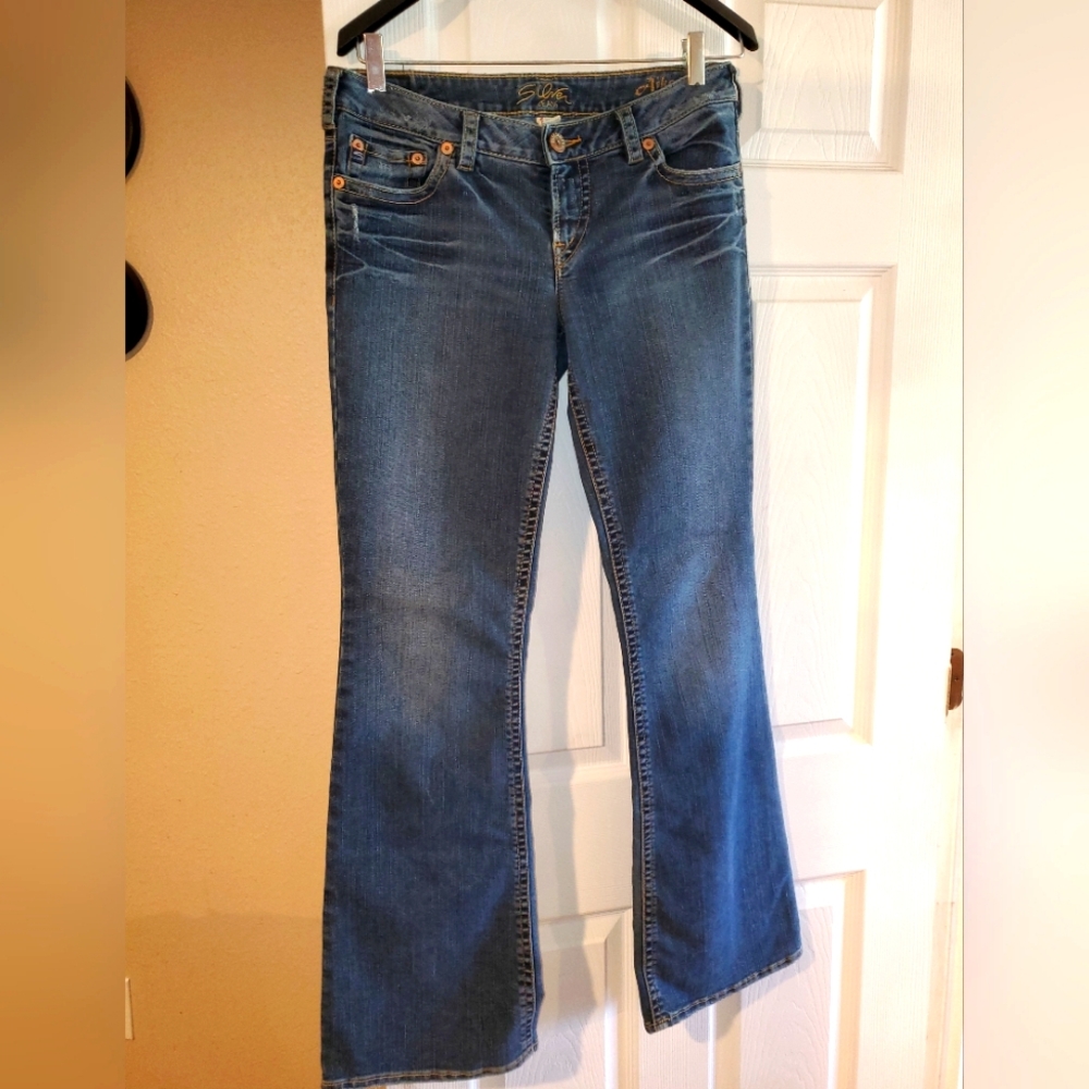Size 31/35 Silver Aiko Jeans